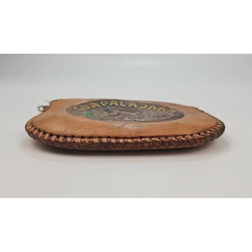 VINTAGE Guadalahara Hand Tooled Embossed Souvenir Leather Wallet Coin zipper